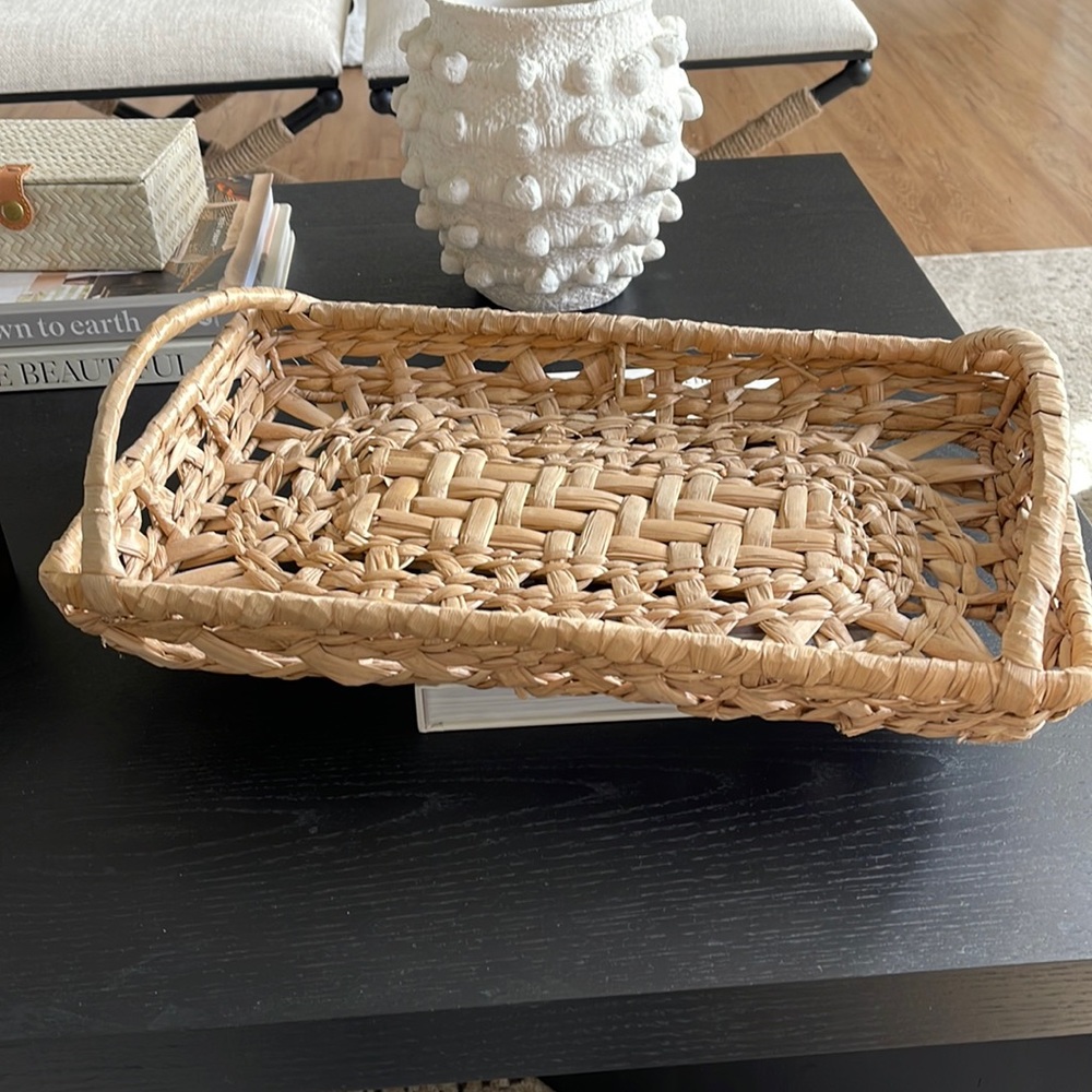 New- Discontinued Hearth & Hand Wicker Tray ~